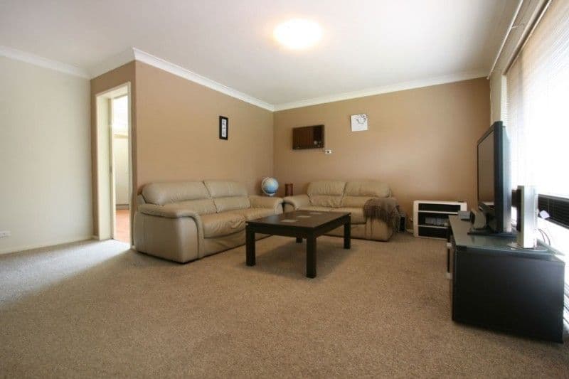 12 Marlock Court, FORRESTFIELD WA 6058, Forrestfield - Thumbnail 4