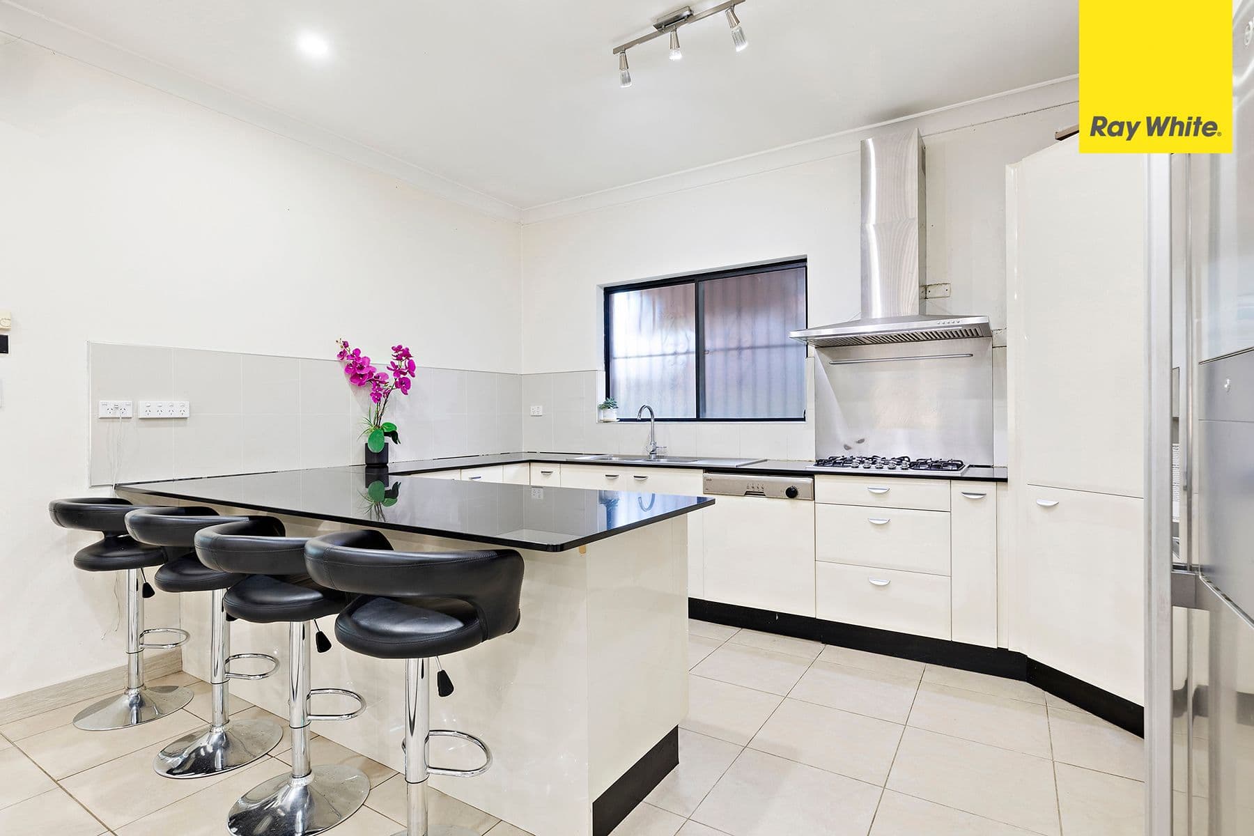 1390 Canterbury Road, Punchbowl - Thumbnail 2