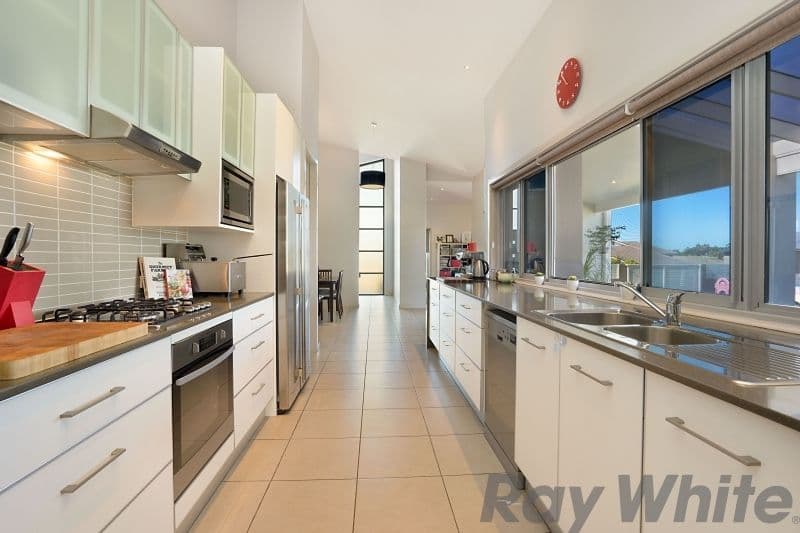 100 Bolwarra Park Drive, Bolwarra Heights - Thumbnail 5