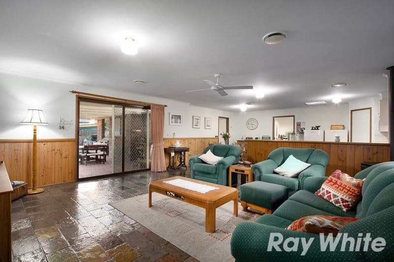 6 Peter Court, PAKENHAM VIC 3810, Pakenham - Thumbnail 4