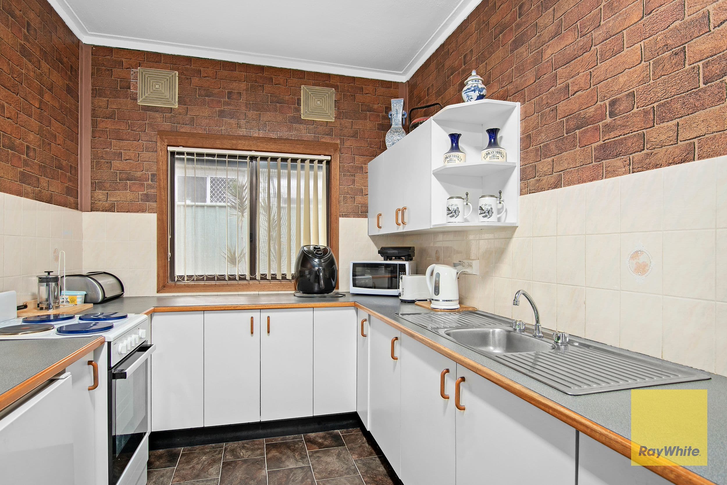60 Winifred Avenue, Umina Beach NSW 2257, Umina Beach - Thumbnail 6