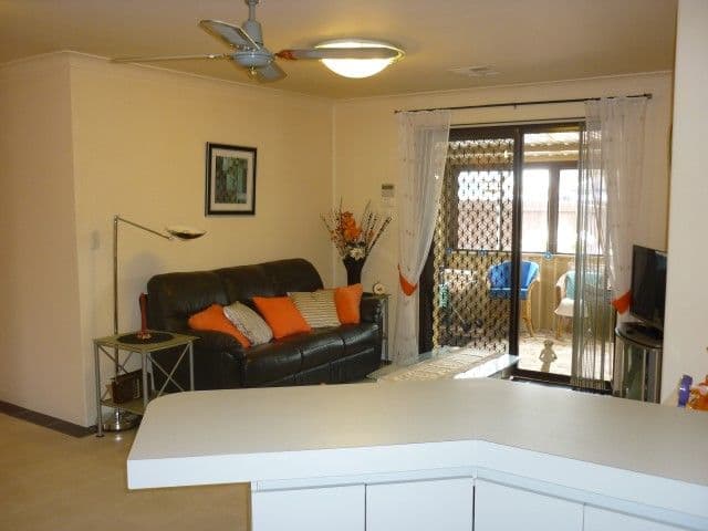 30 Warner Lane, ROCKINGHAM WA 6168, Rockingham - Thumbnail 3