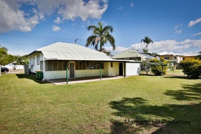 121 Bayswater Road, CURRAJONG QLD 4812, Currajong - Thumbnail 2