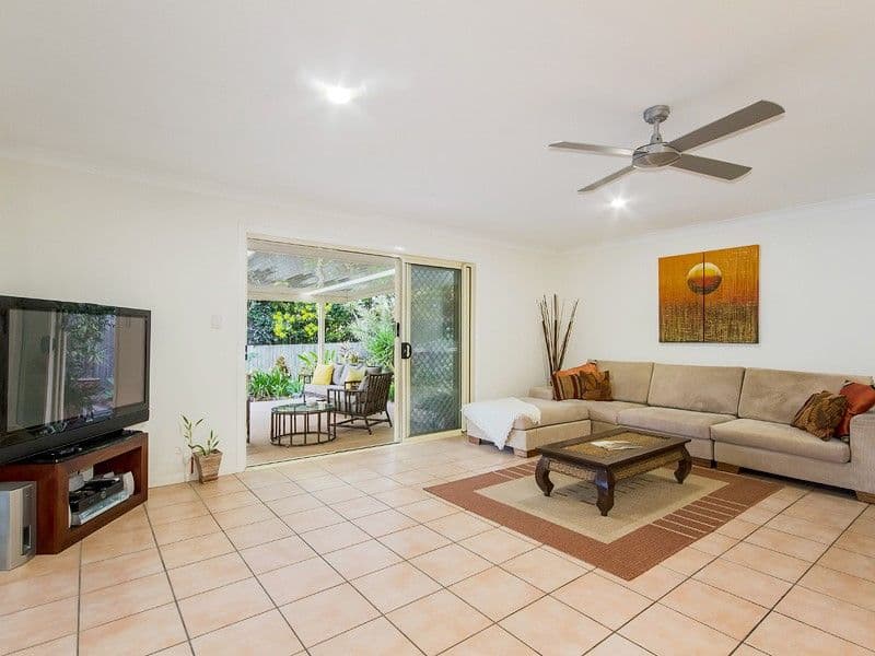 10 Urangan Court, Helensvale QLD 4212, Helensvale - Thumbnail 3