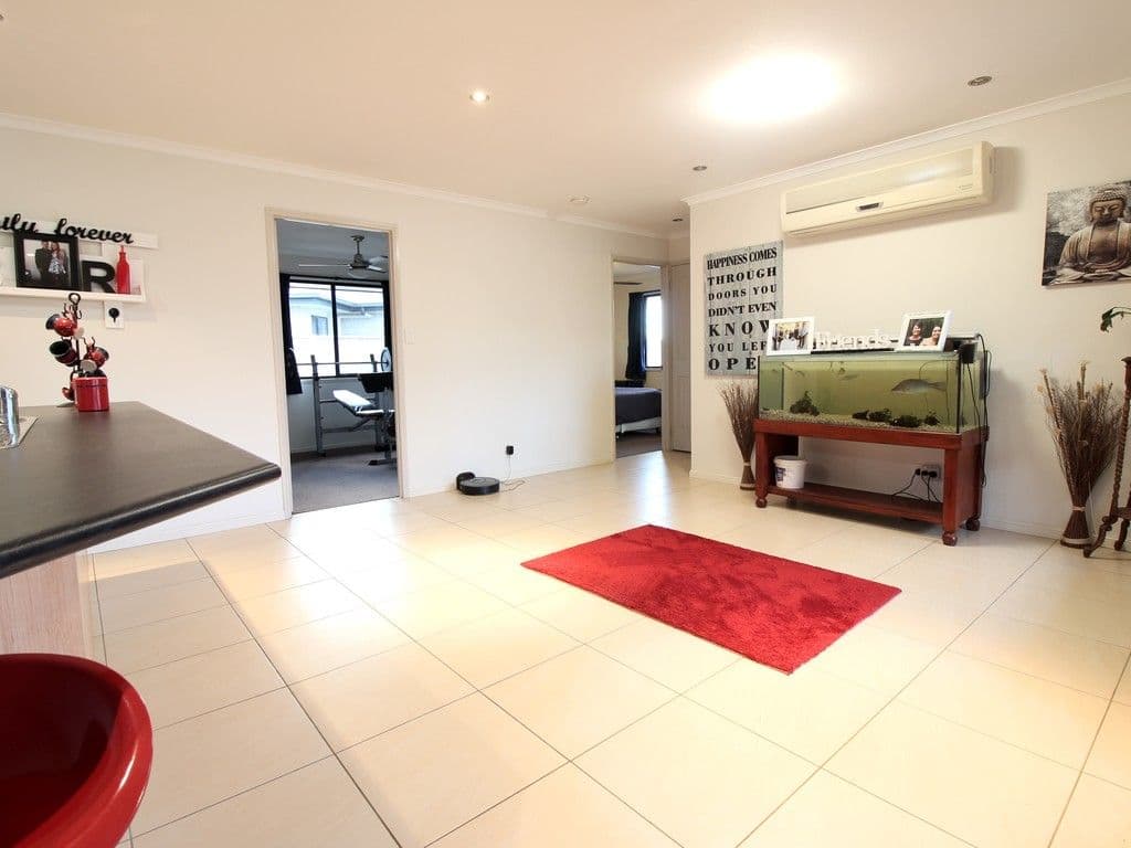 11 Chandon Court, Emerald QLD 4720, Emerald - Thumbnail 5