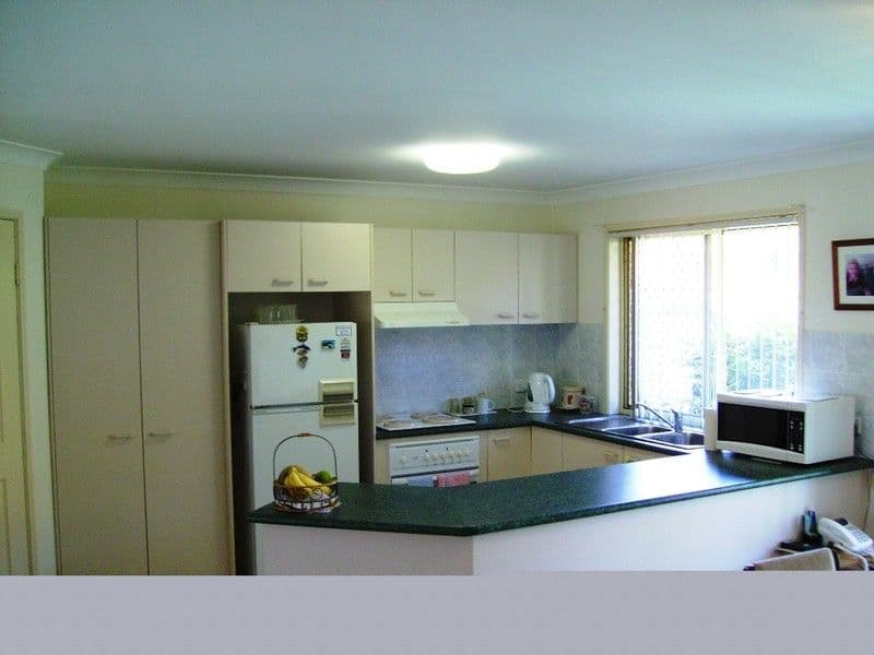 Unit 5 Clearwaters, 2 North Street, Golden Beach QLD 4551, Golden Beach - Thumbnail 4