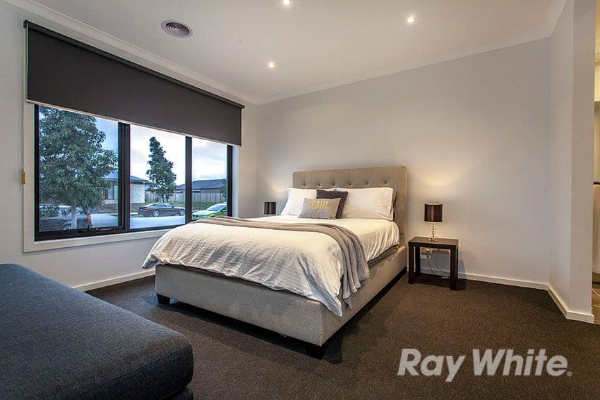 36 Alarah Boulevard, Cranbourne West VIC 3977, Cranbourne West - Thumbnail 4