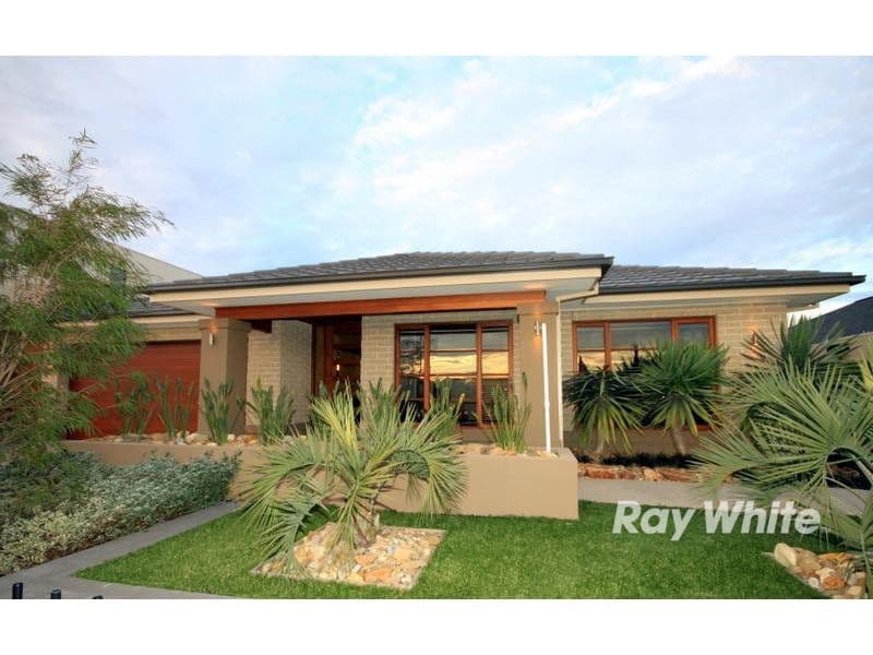 8 Mayfield Drive, KEYSBOROUGH VIC 3173, Keysborough - Image 1