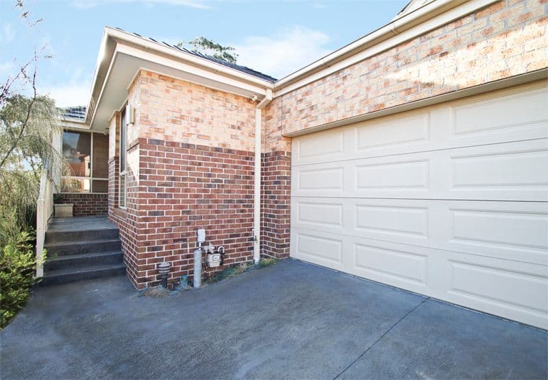 8 Railway Road, BRIAR HILL VIC 3088, Briar Hill - Image 1