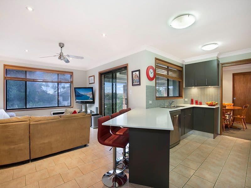 158 Warrangarree Drive, WORONORA HEIGHTS NSW 2233, Woronora Heights - Thumbnail 2