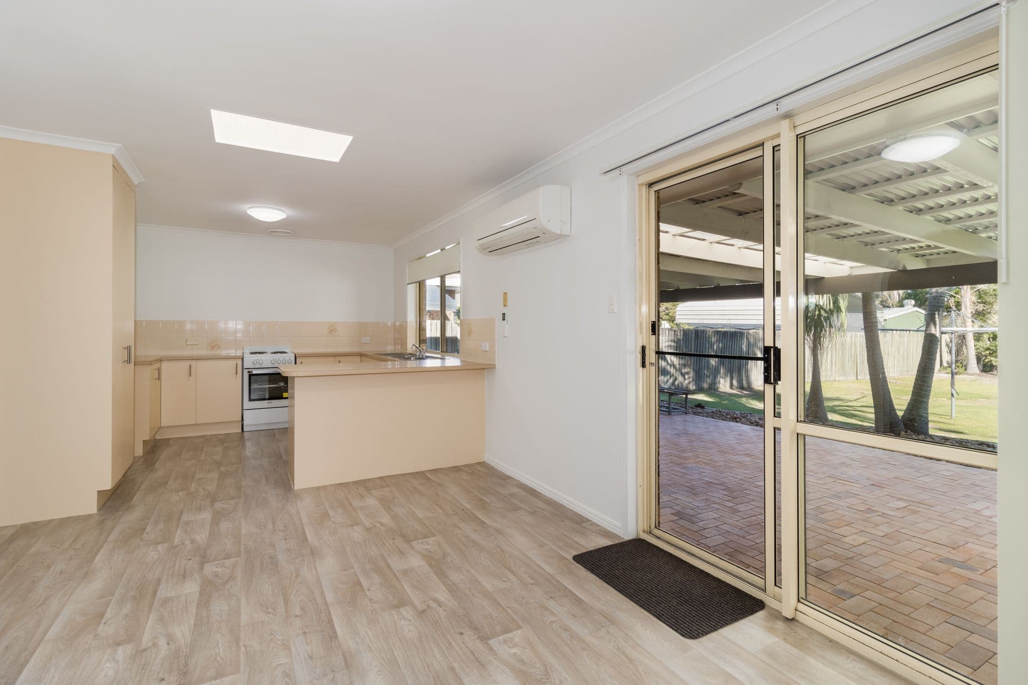 13 Honeysuckle Avenue, Kawungan QLD 4655, Kawungan - Thumbnail 4
