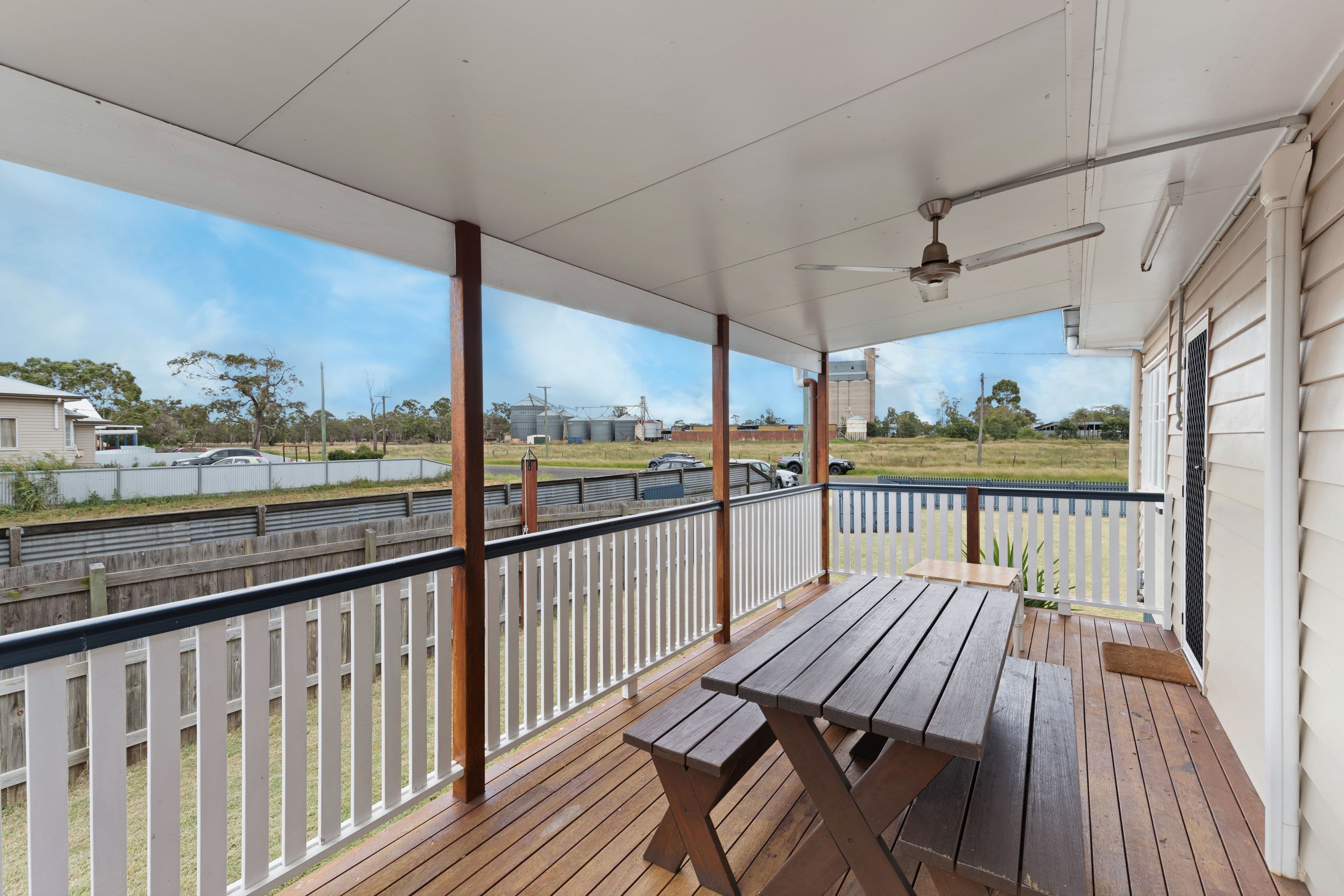 25 Donely Street, Oakey QLD 4401, Oakey - Thumbnail 4