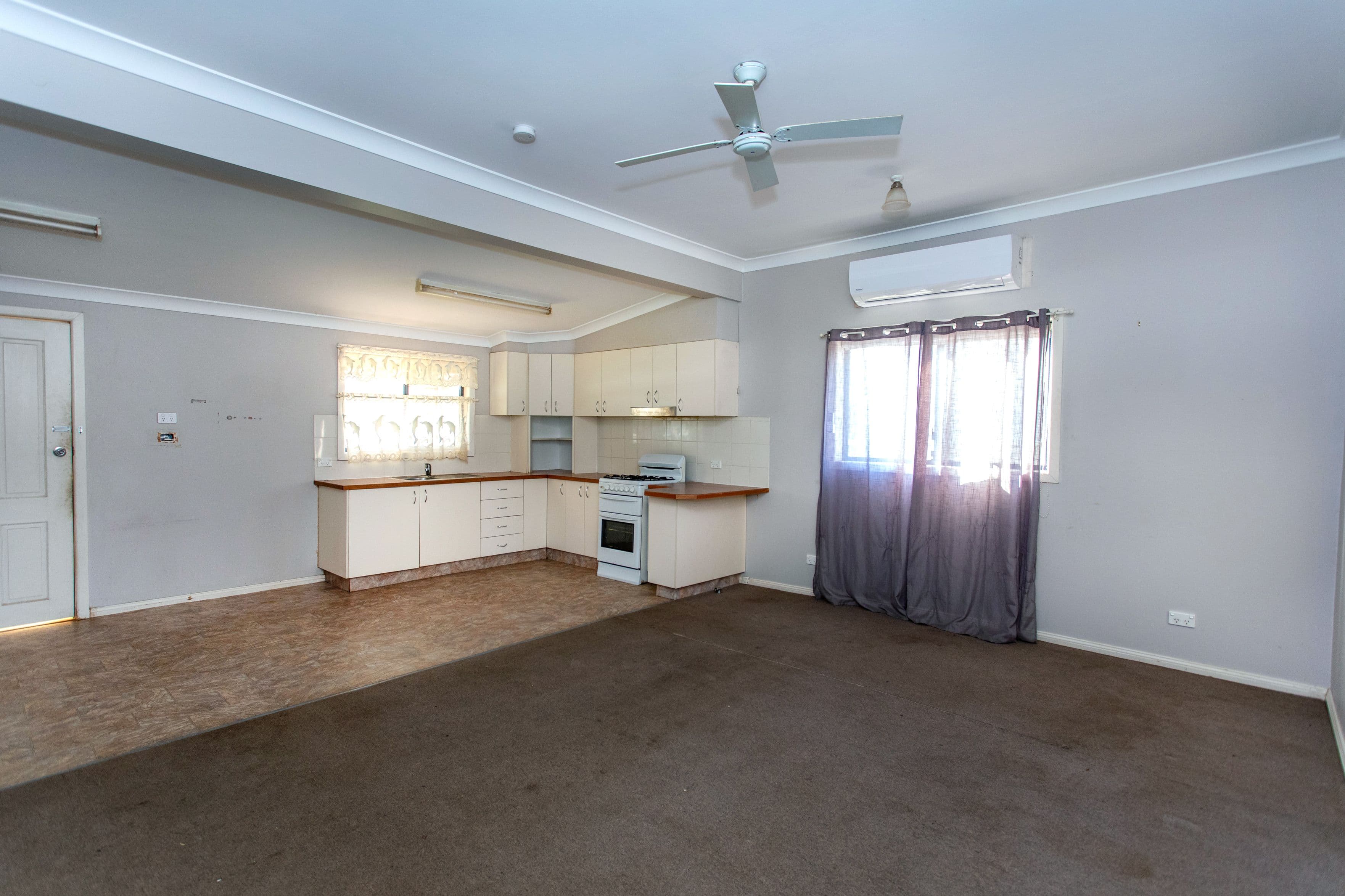 66 Redfern Street, Cowra NSW 2794, Cowra - Thumbnail 2