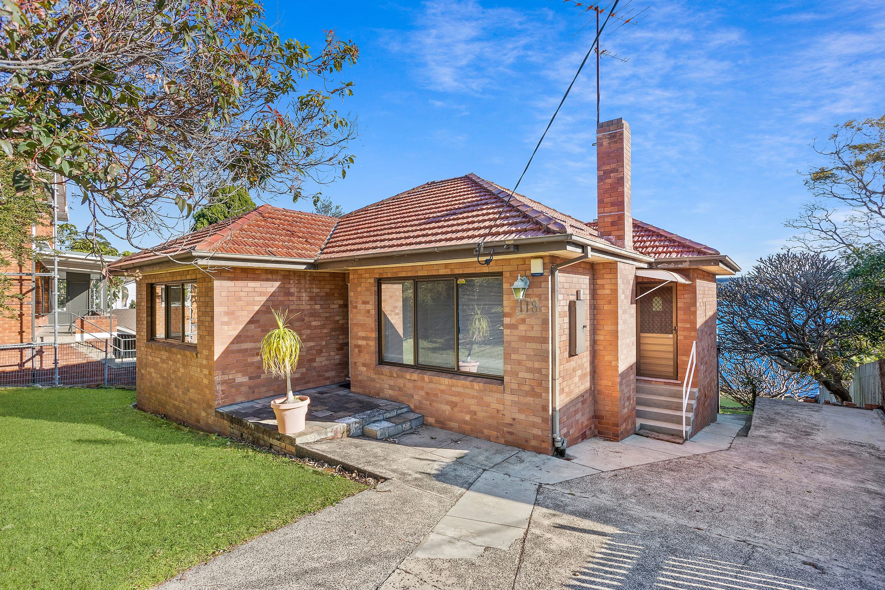118 Lakeview Parade, Primbee NSW 2502, Primbee - Thumbnail 2
