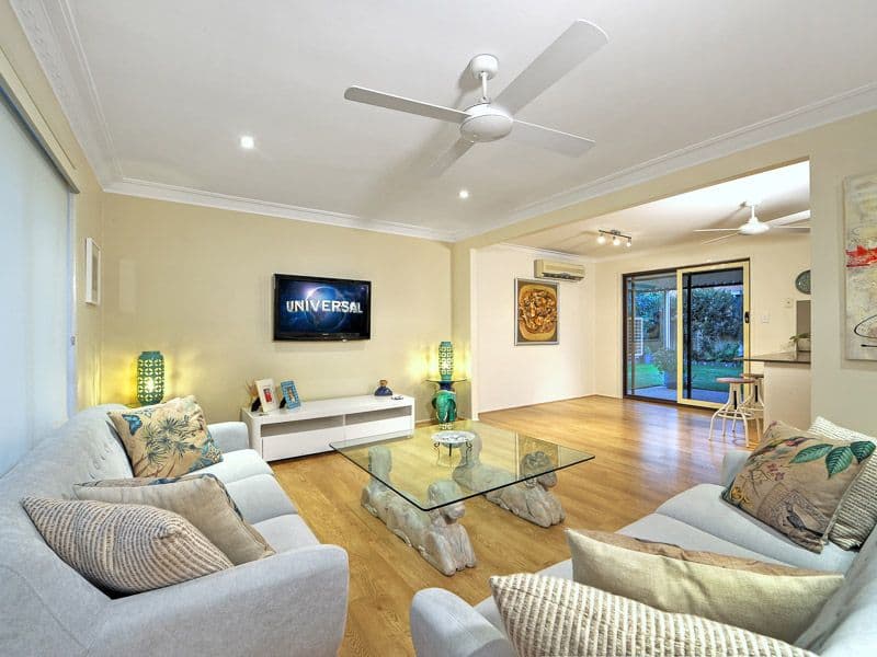 17 Bowline Road, Mermaid Waters QLD 4218, Mermaid Waters - Thumbnail 7