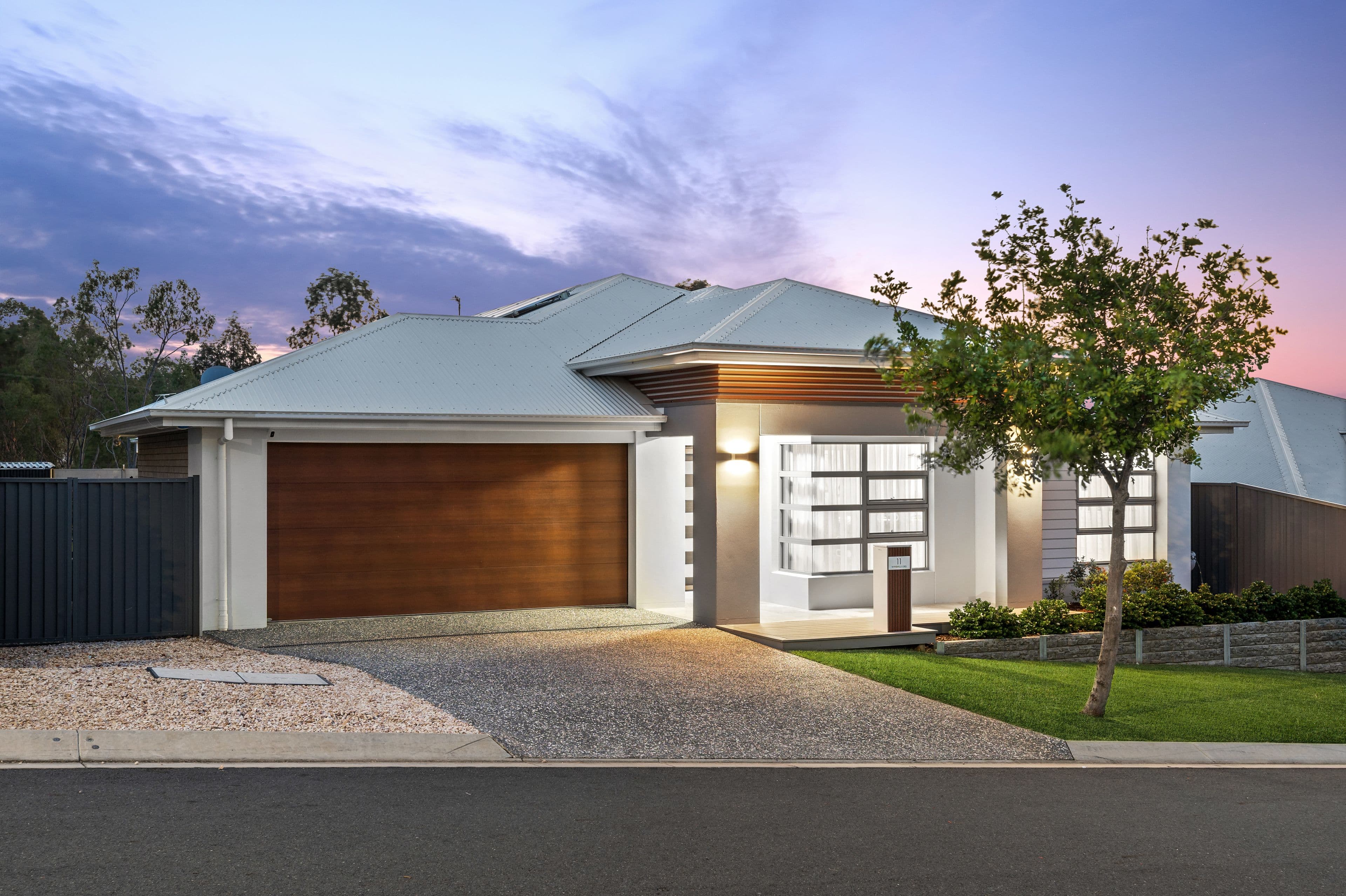 11 Wyperfeld Crescent, South Ripley QLD 4306, South Ripley - Thumbnail 2