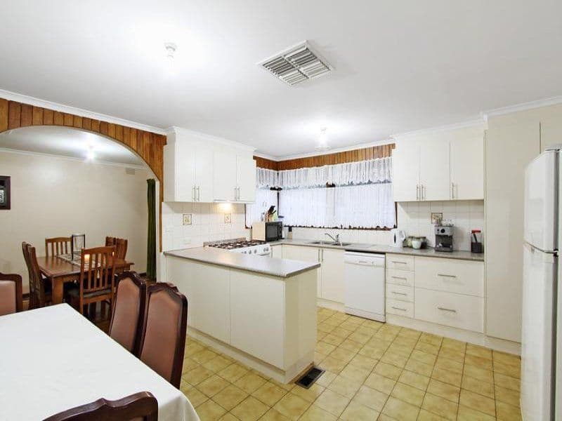 89 Cabernet Crescent, BUNDOORA VIC 3083, Bundoora - Thumbnail 3