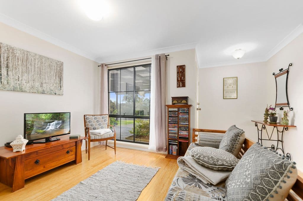 21 Fleet Crescent, Albion Park - Thumbnail 2