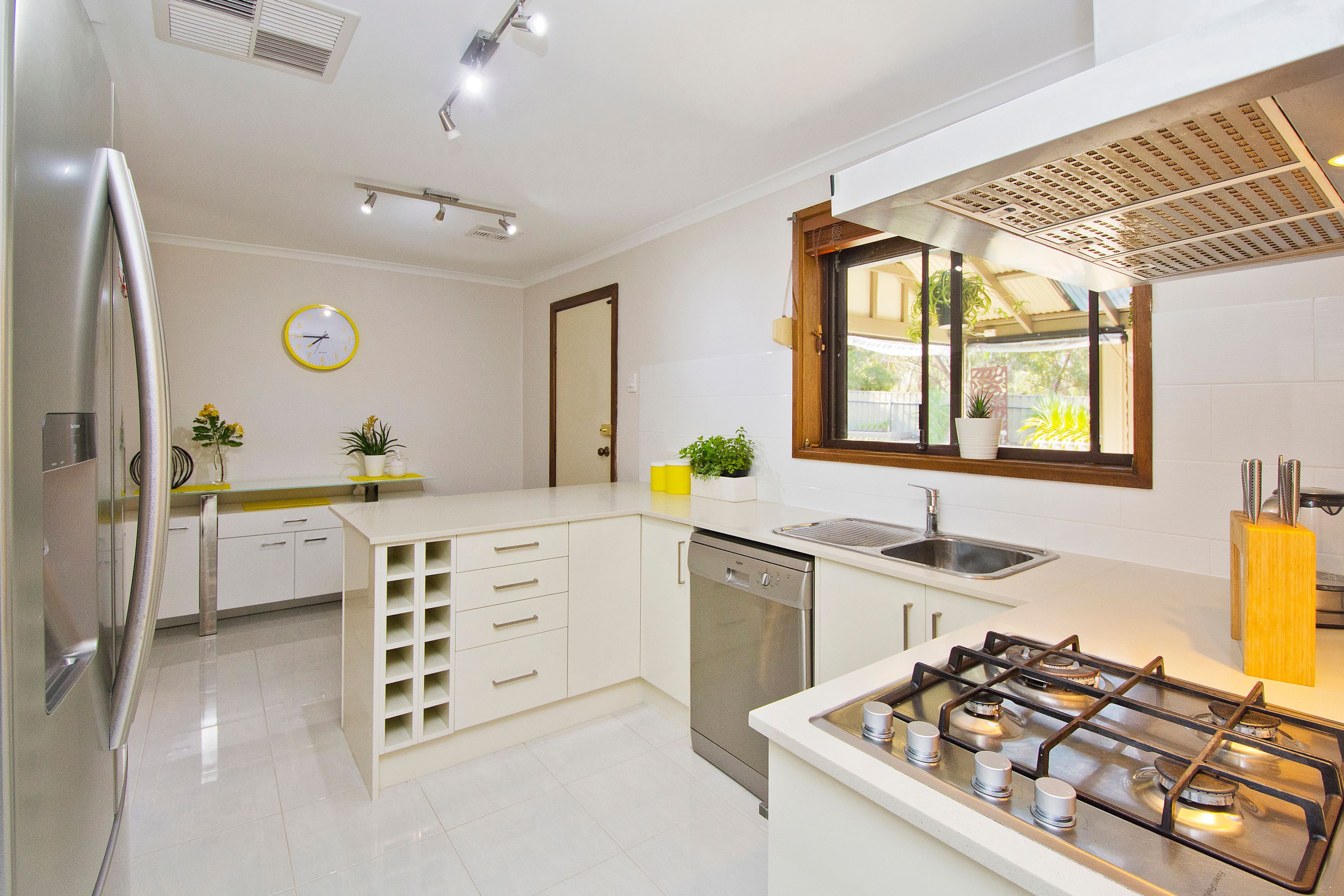 12 Vitana Court, Craigmore SA 5114, Craigmore - Thumbnail 2
