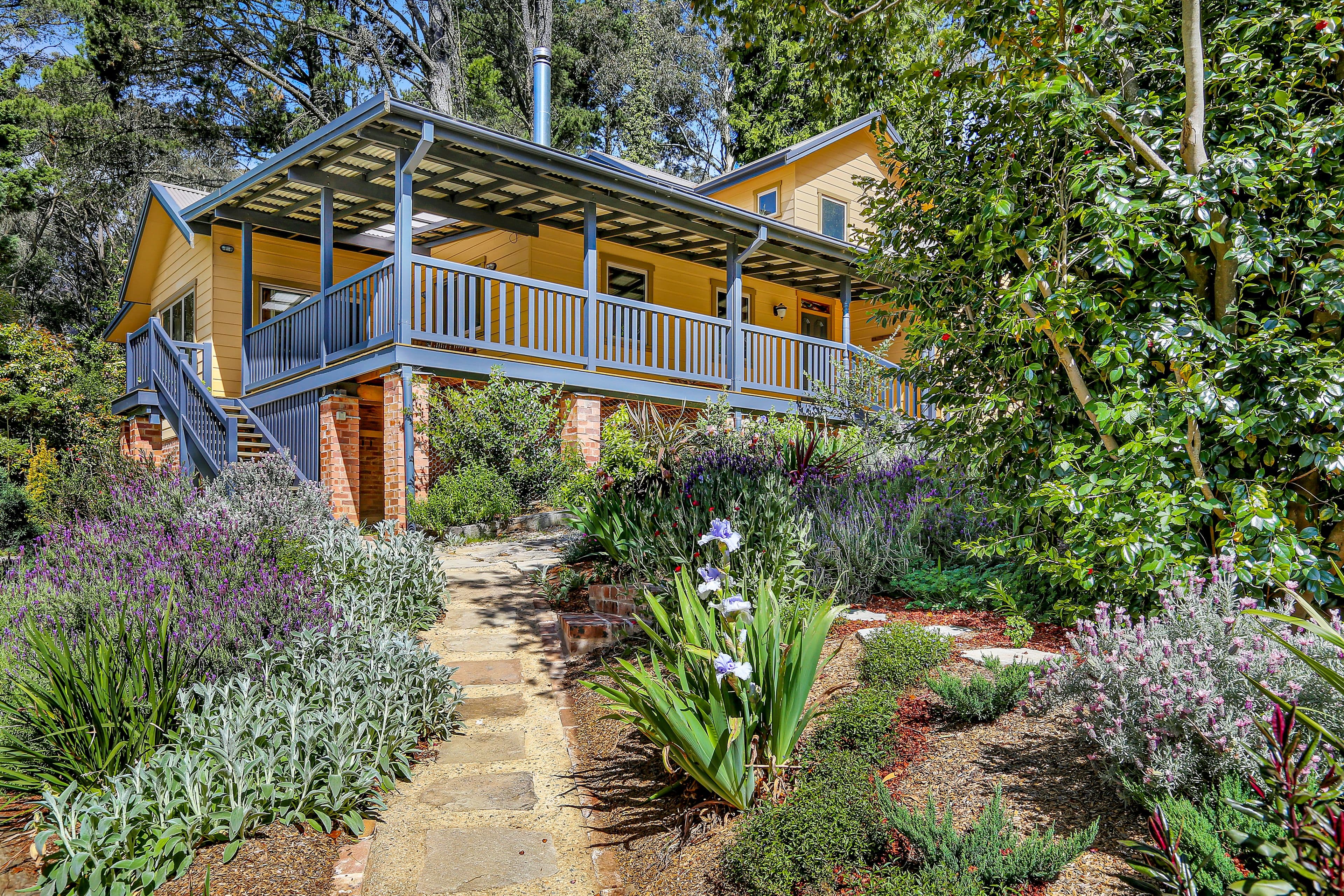 1 Kamilaroi Street, Blackheath - Image 1