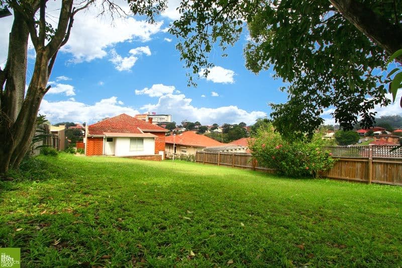 36 Hillcrest Street, WOLLONGONG NSW 2500, West Wollongong - Thumbnail 3