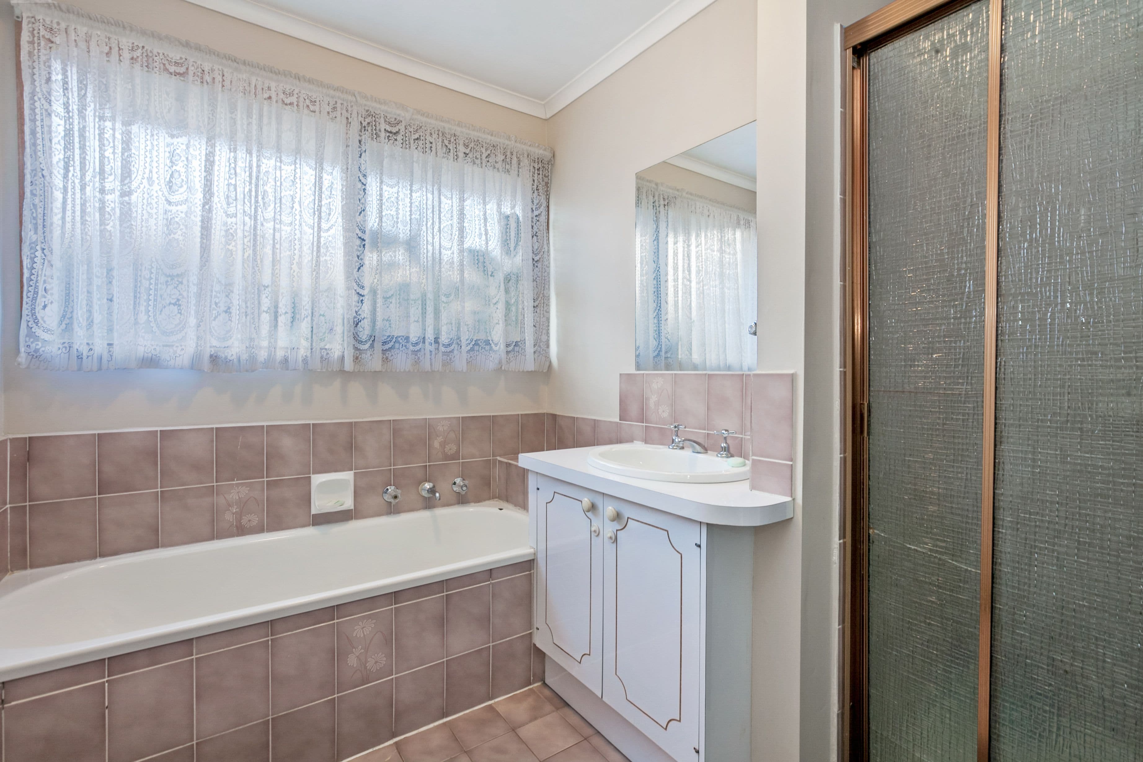 15 Mockridge Drive, Mill Park VIC 3082, Mill Park - Thumbnail 8