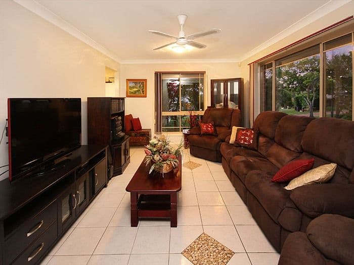 18 Ingles Drive, REDBANK PLAINS QLD 4301, Redbank Plains - Thumbnail 2