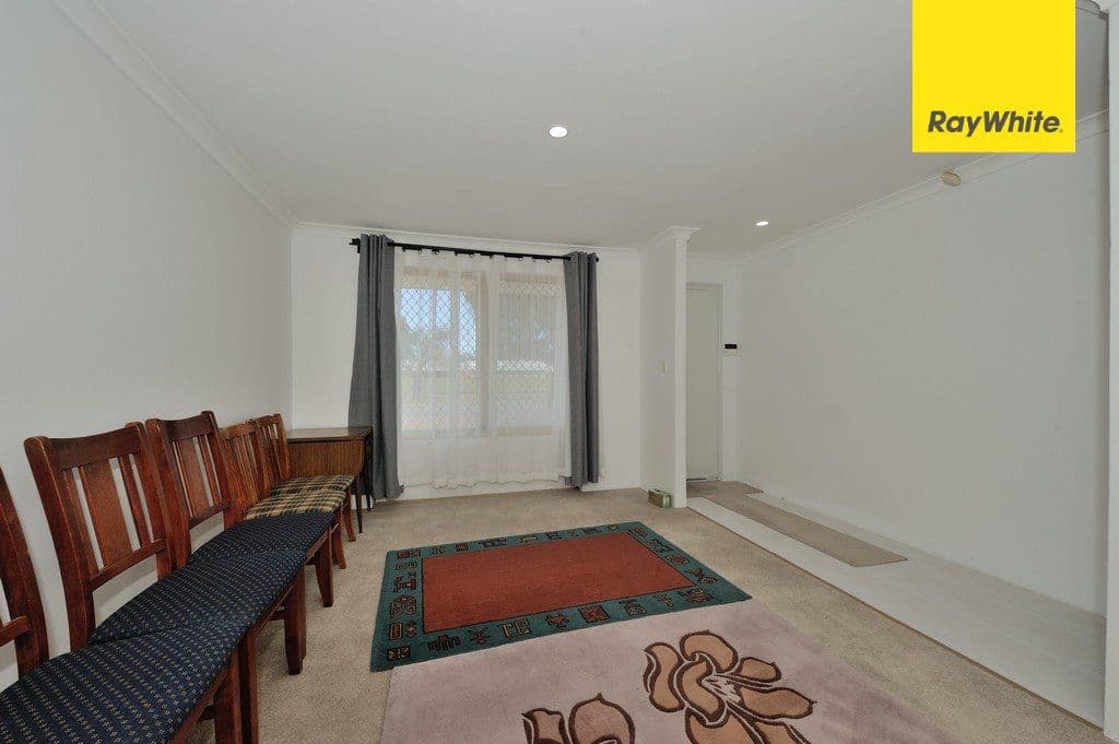 52 Darwin Crescent, Beechboro WA 6063, Beechboro - Thumbnail 3