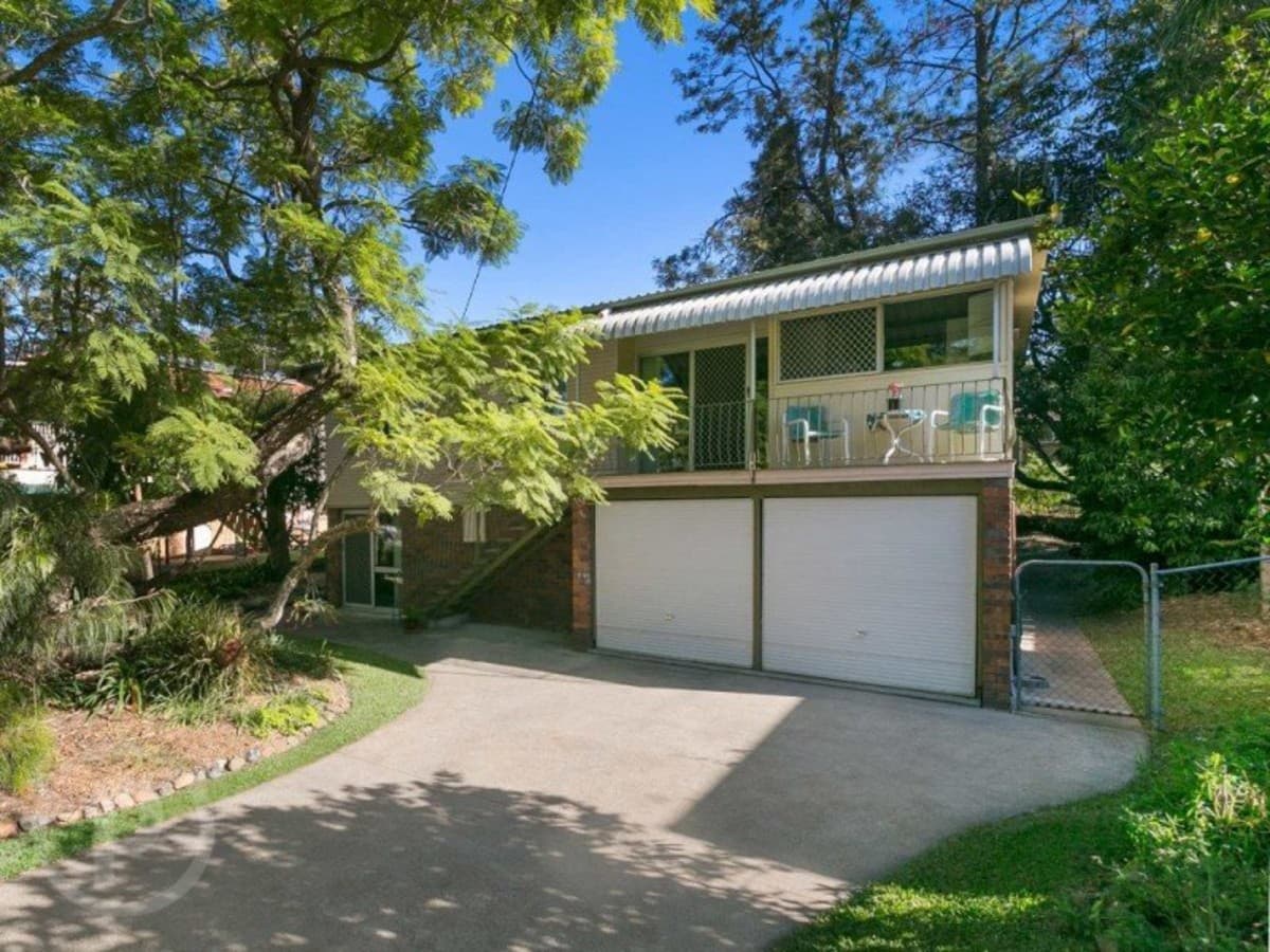 8 Muirlea Street, OXLEY QLD 4075, Qld - Image 1