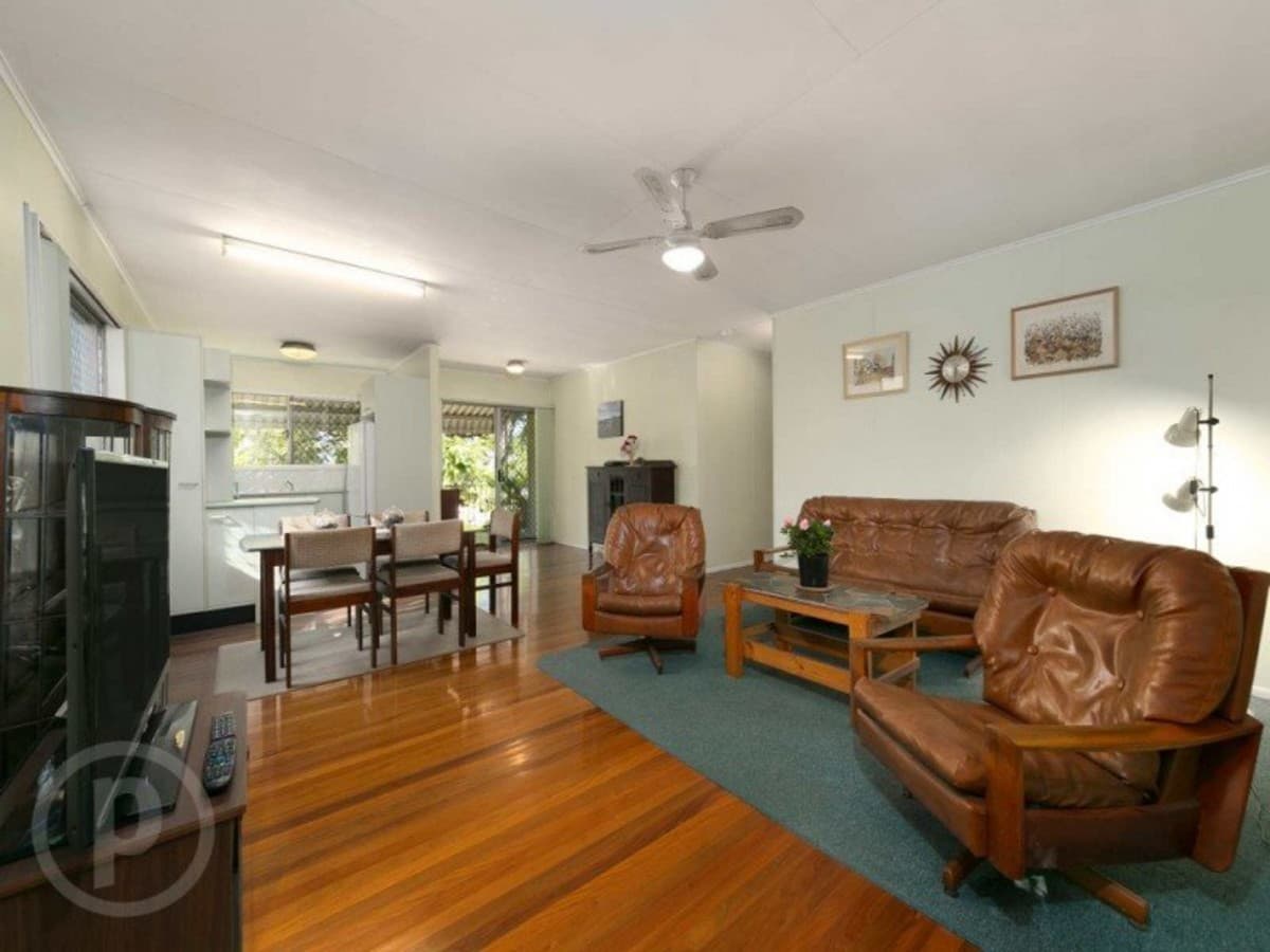 8 Muirlea Street, OXLEY QLD 4075, Qld - Thumbnail 2