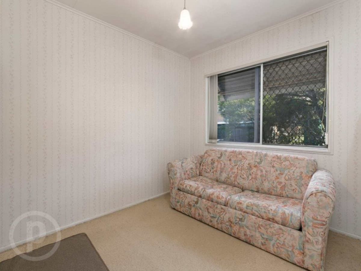 8 Muirlea Street, OXLEY QLD 4075, Qld - Thumbnail 7