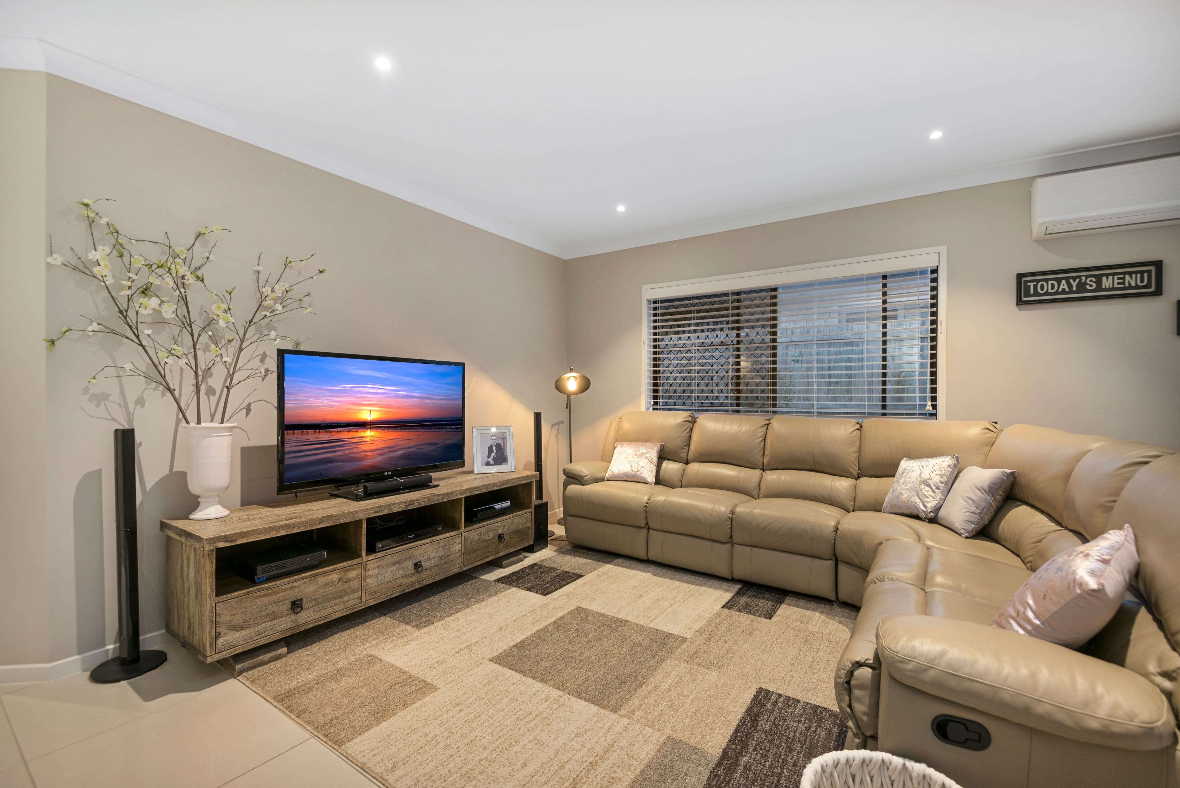 12 Shale Avenue, Logan Reserve QLD 4133, Logan Reserve - Thumbnail 2