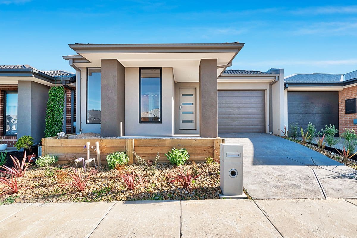 15 Pelagos Drive, Clyde VIC 3978, Clyde - Thumbnail 2