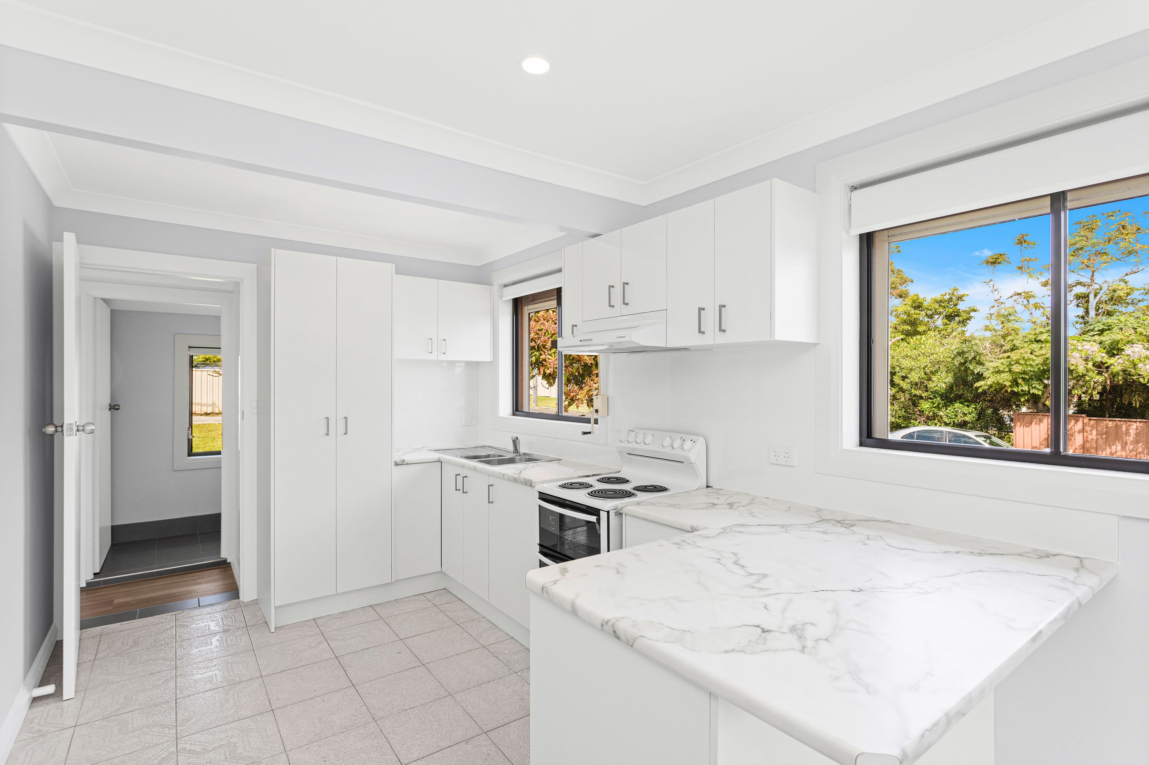 9 Keross Avenue, Barrack Heights NSW 2528, Barrack Heights - Thumbnail 2