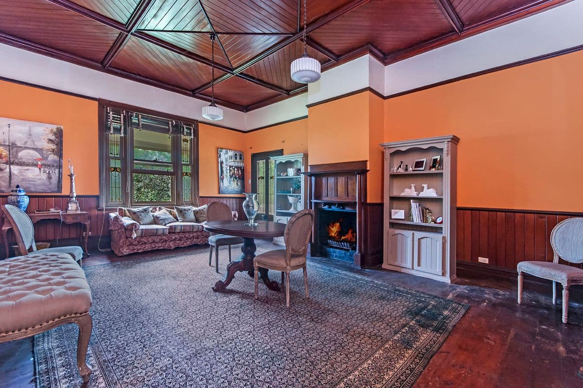 14 Warrnambool Road, Terang VIC 3264, Terang - Thumbnail 2