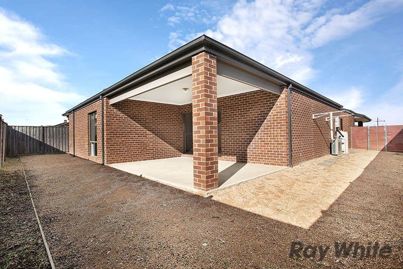 15 Daylily Drive, Keysborough VIC 3173, Keysborough - Thumbnail 4