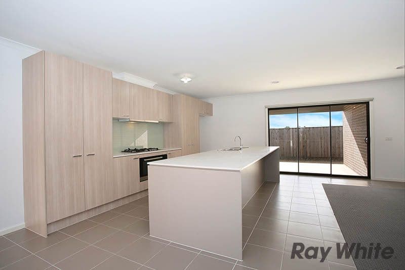 15 Daylily Drive, Keysborough VIC 3173, Keysborough - Thumbnail 6