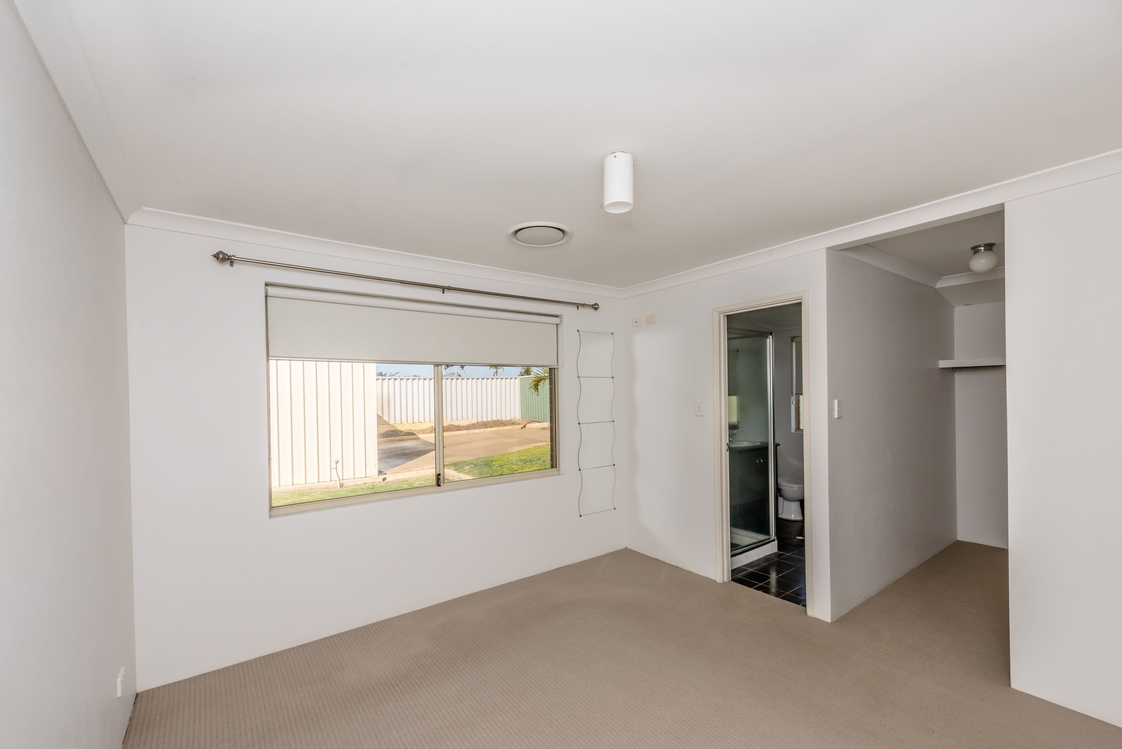 2 Rolland Drive, Mount Tarcoola WA 6530, Mount Tarcoola - Thumbnail 8