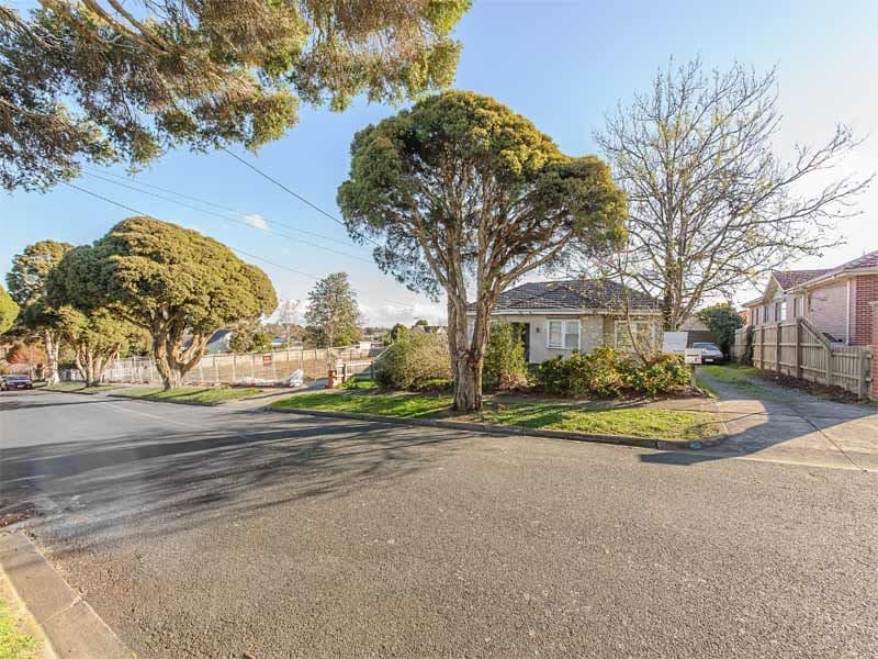 24 Bennett Street, BURWOOD VIC 3125, Burwood - Thumbnail 7