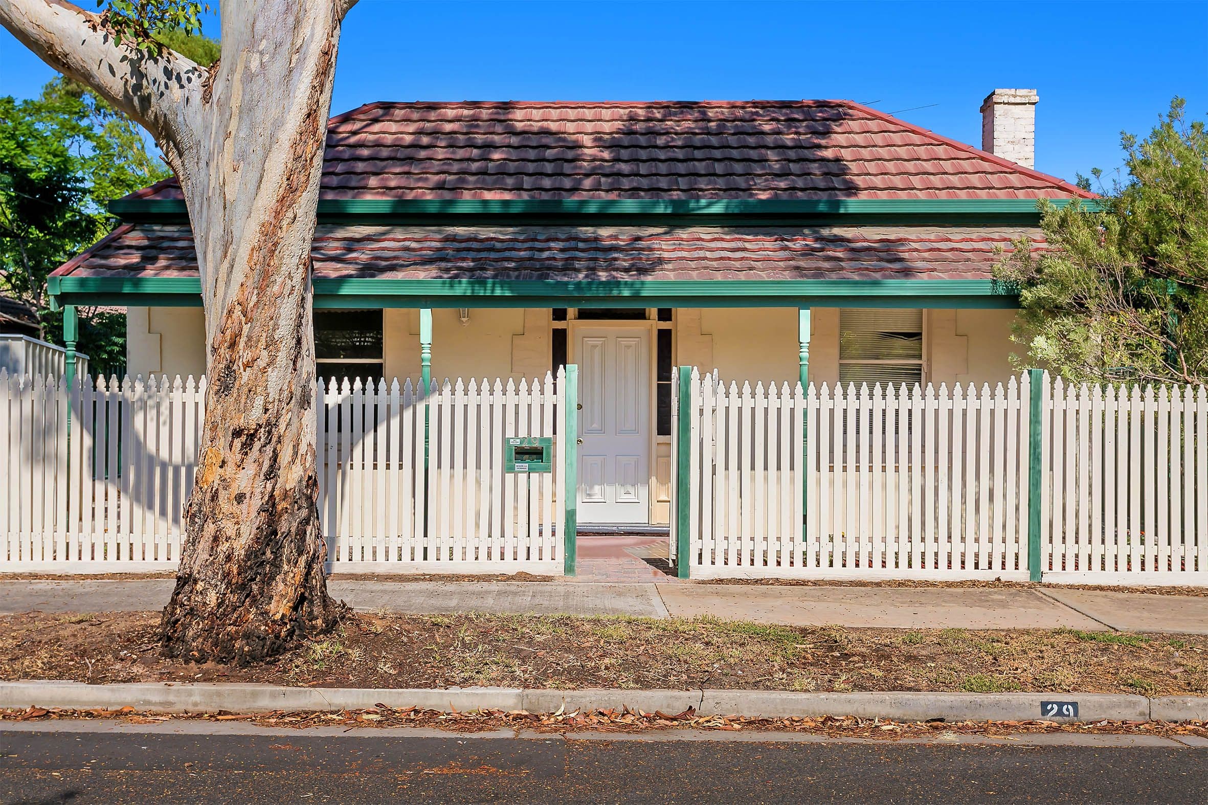 29 Craigie Street, Birkenhead SA 5015, Birkenhead - Image 1