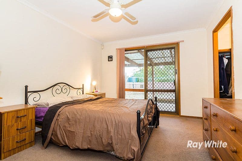 4 South Charles Court, Cranbourne VIC 3977, Cranbourne - Thumbnail 5