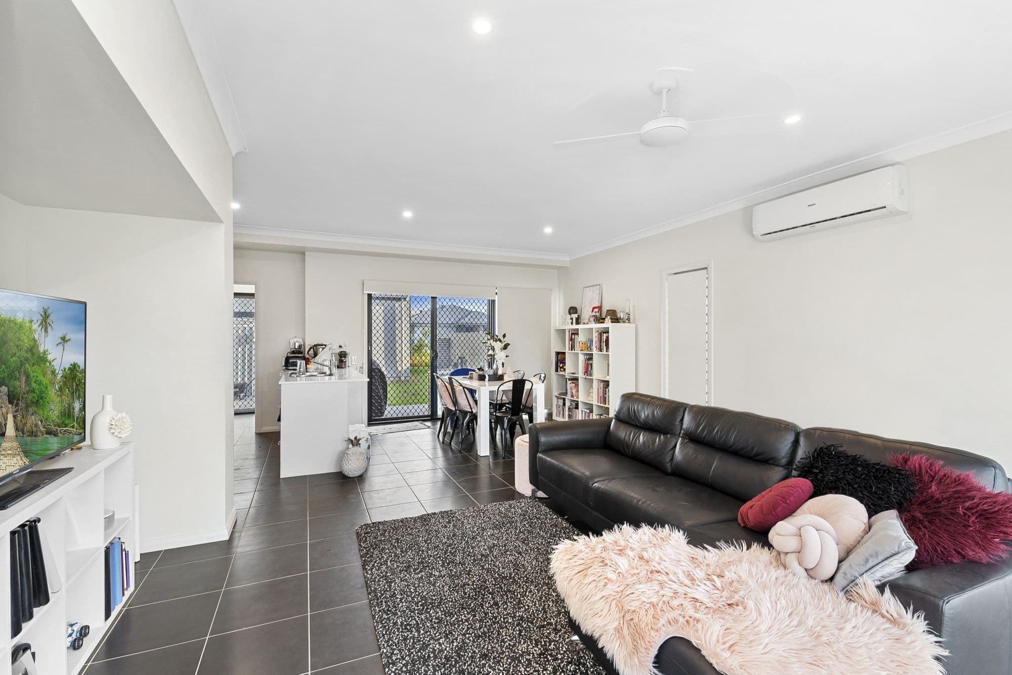 2 Napier Park Way, Mango Hill QLD 4509, Mango Hill - Thumbnail 3