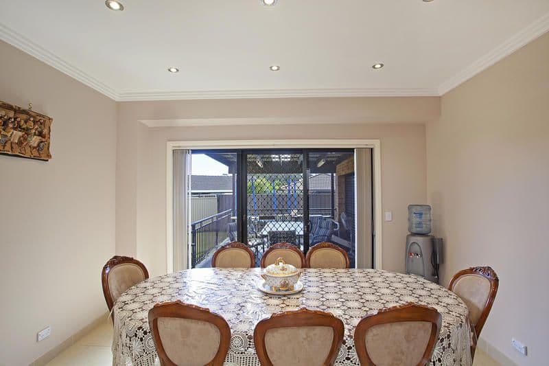 27 Winburndale Road, WAKELEY NSW 2176, Wakeley - Thumbnail 4