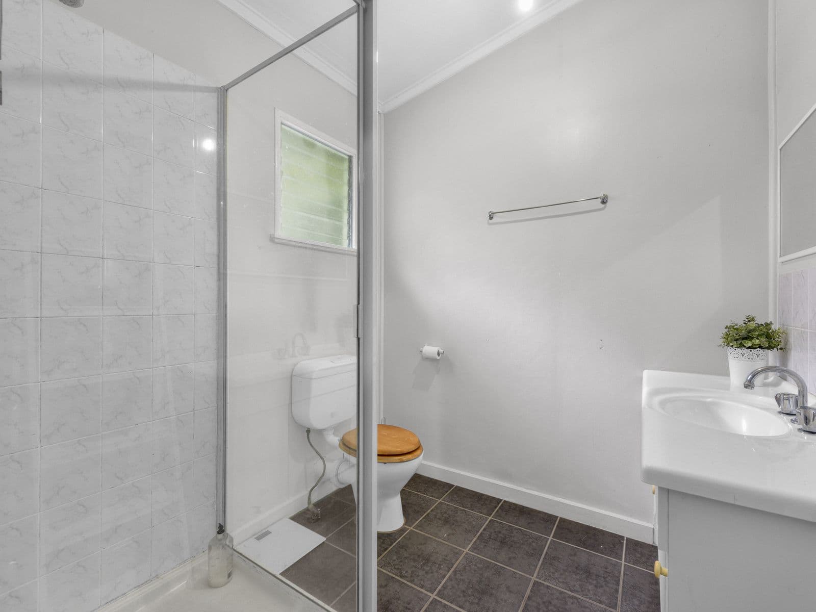 778 Oxley Road, Corinda QLD 4075, Corinda - Thumbnail 8