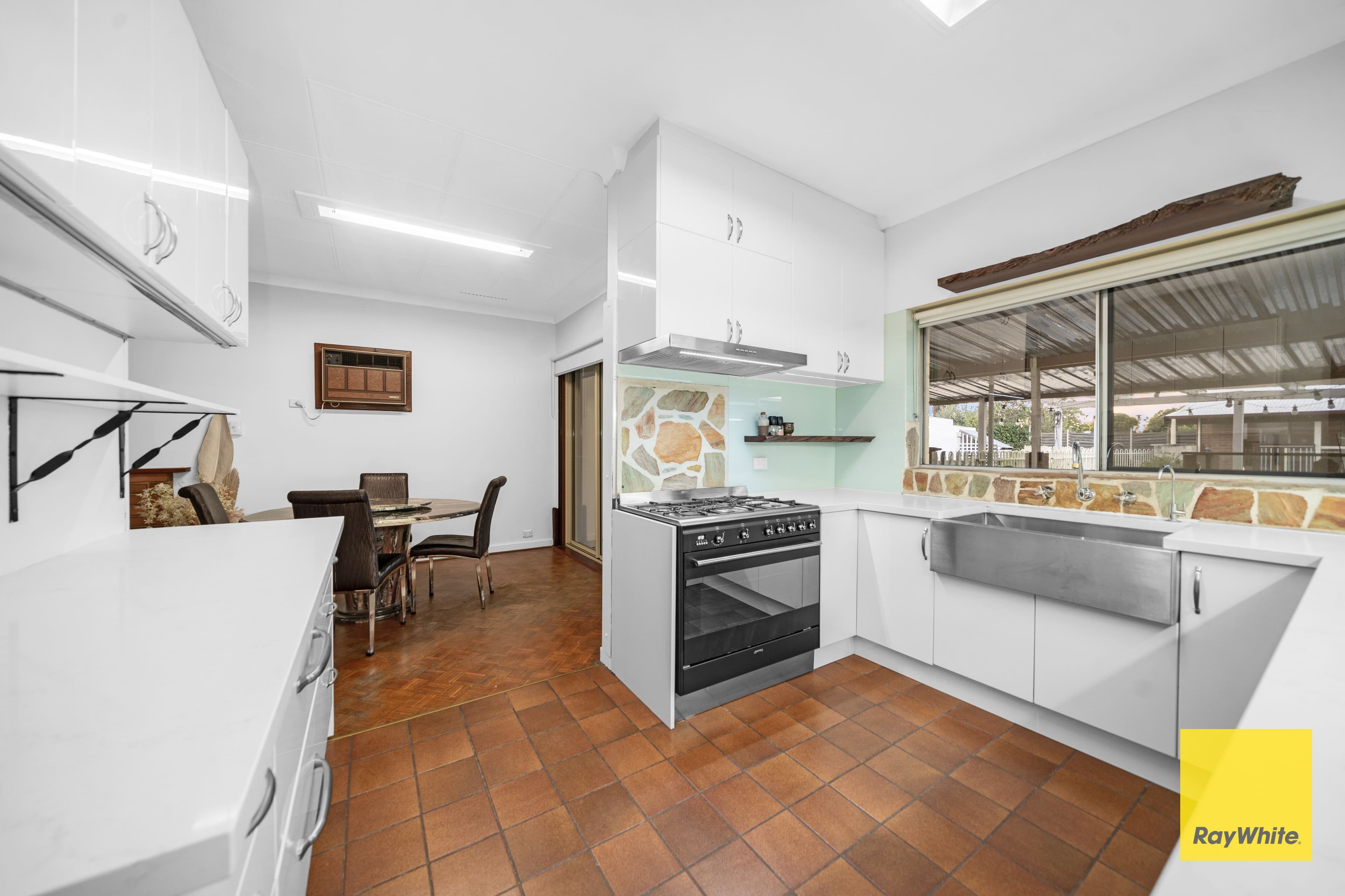 9 Coral Street, Martin WA 6110, Martin - Thumbnail 6