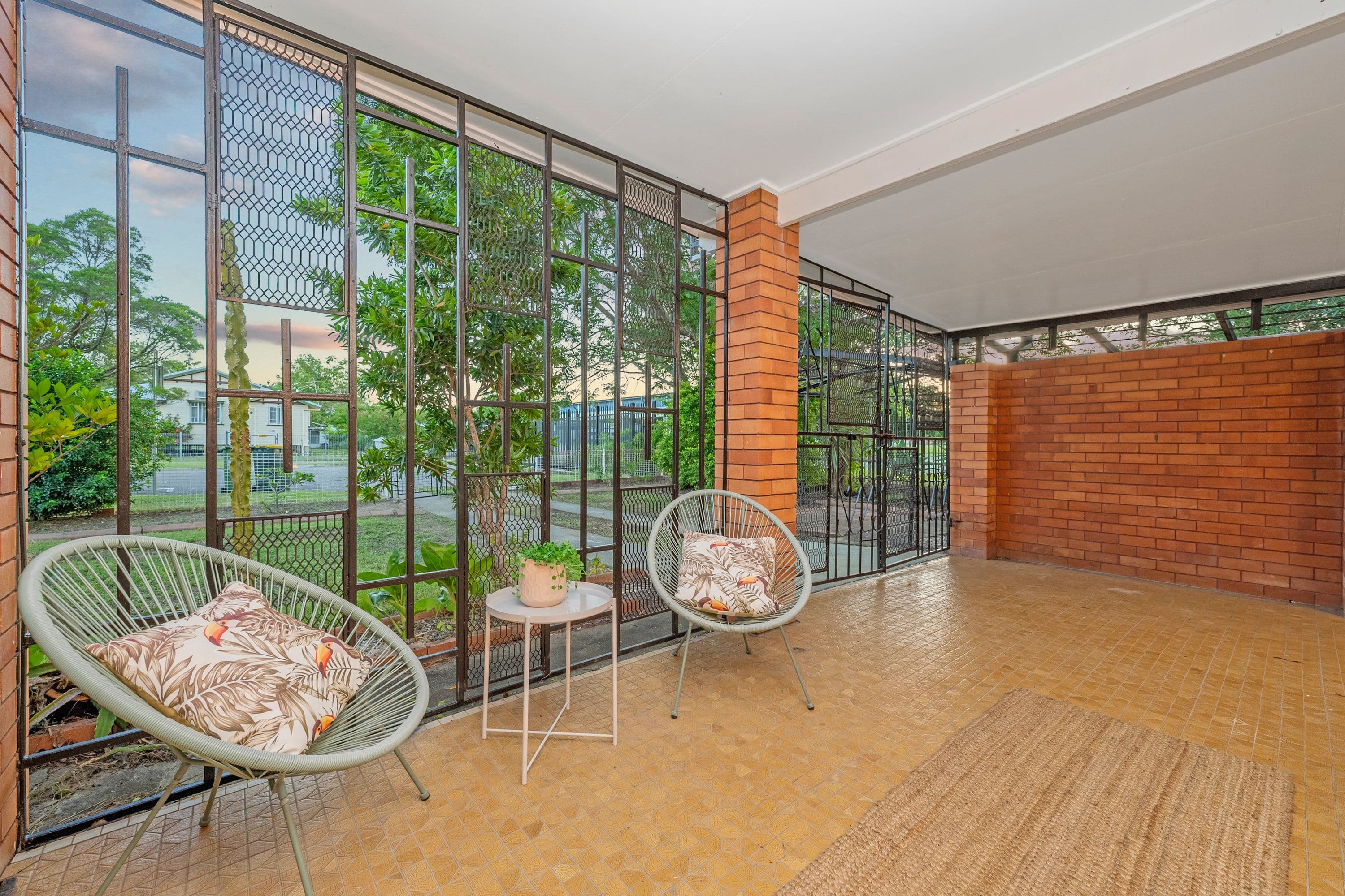9 Vivian Street, Gulliver QLD 4812, Gulliver - Thumbnail 2