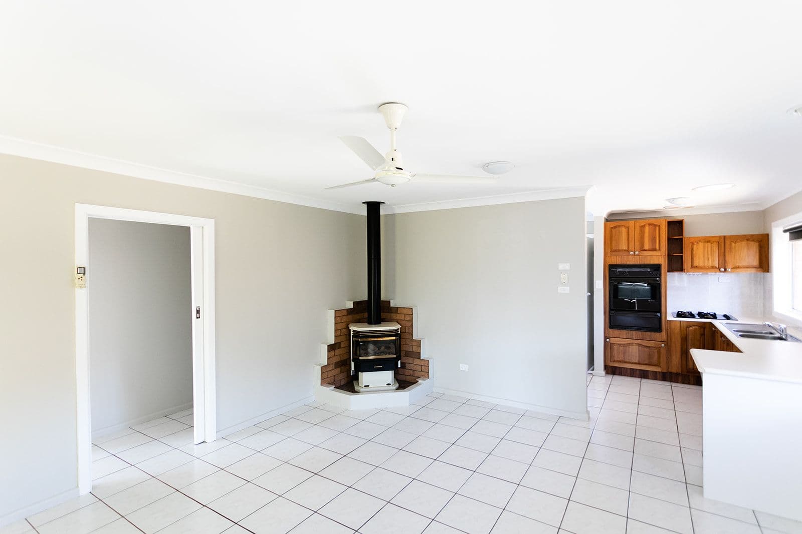 12 Tynan Street, Orange - Thumbnail 5