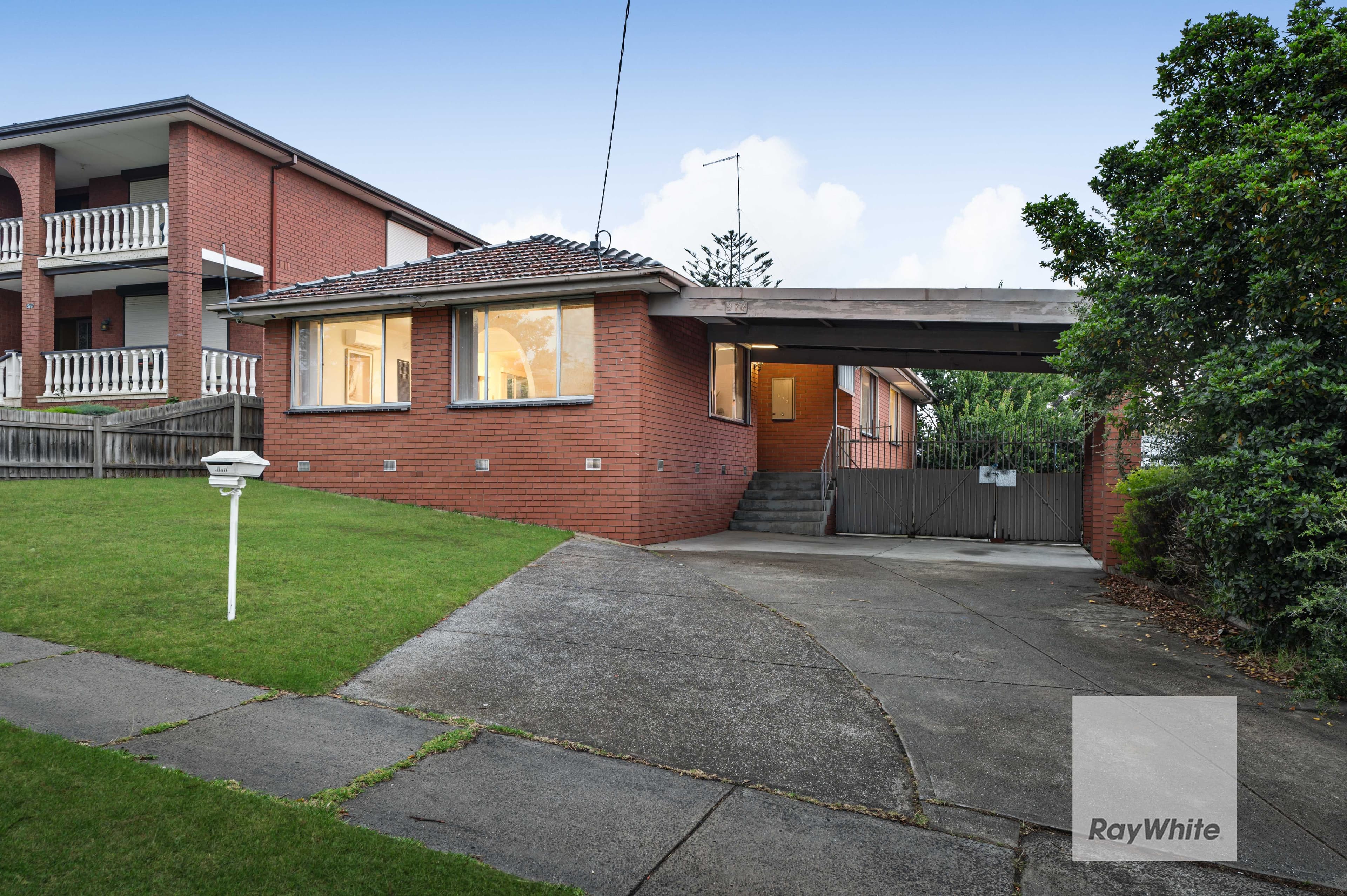 277 Carrick Drive, Gladstone Park VIC 3043, Gladstone Park - Image 1