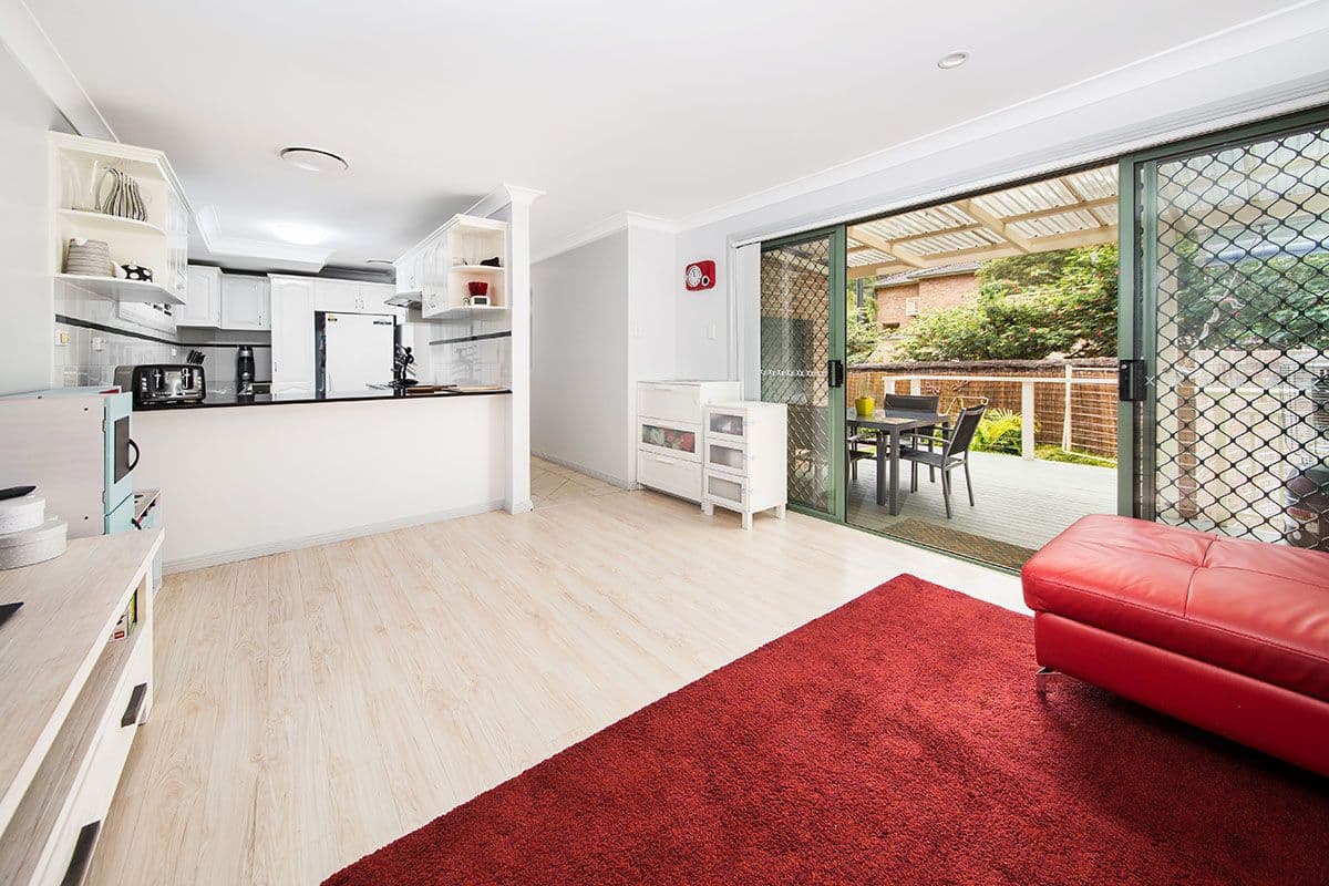 84 Griffin Parade, Illawong - Thumbnail 4