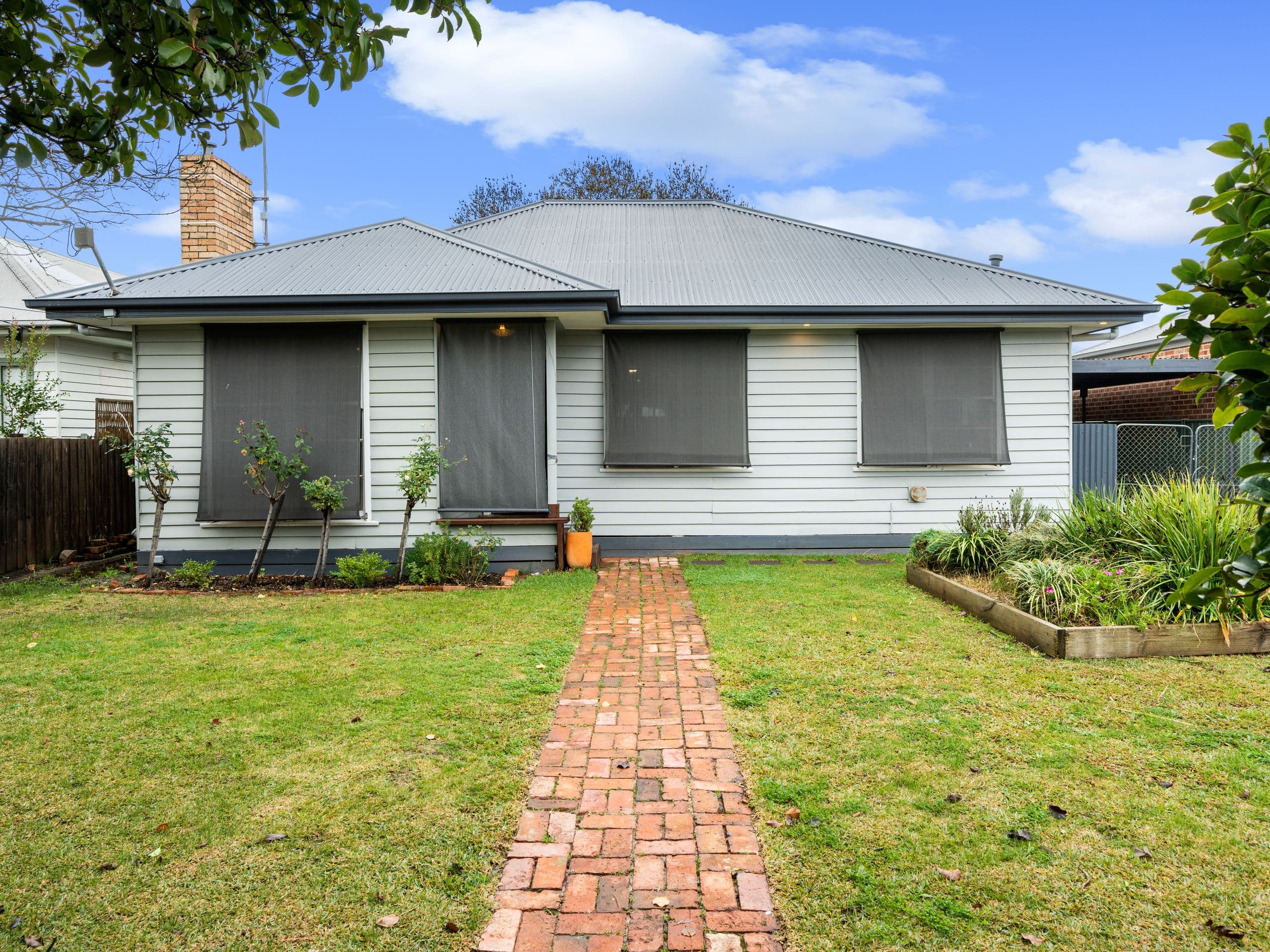 64 Thomas Street, Benalla VIC 3672, Benalla - Image 1